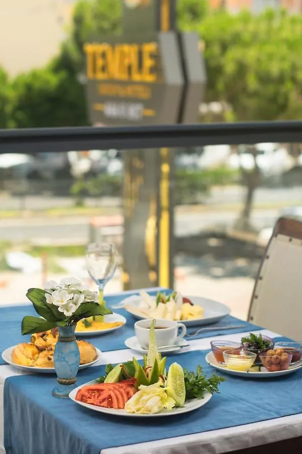 דידים Temple Hotel
